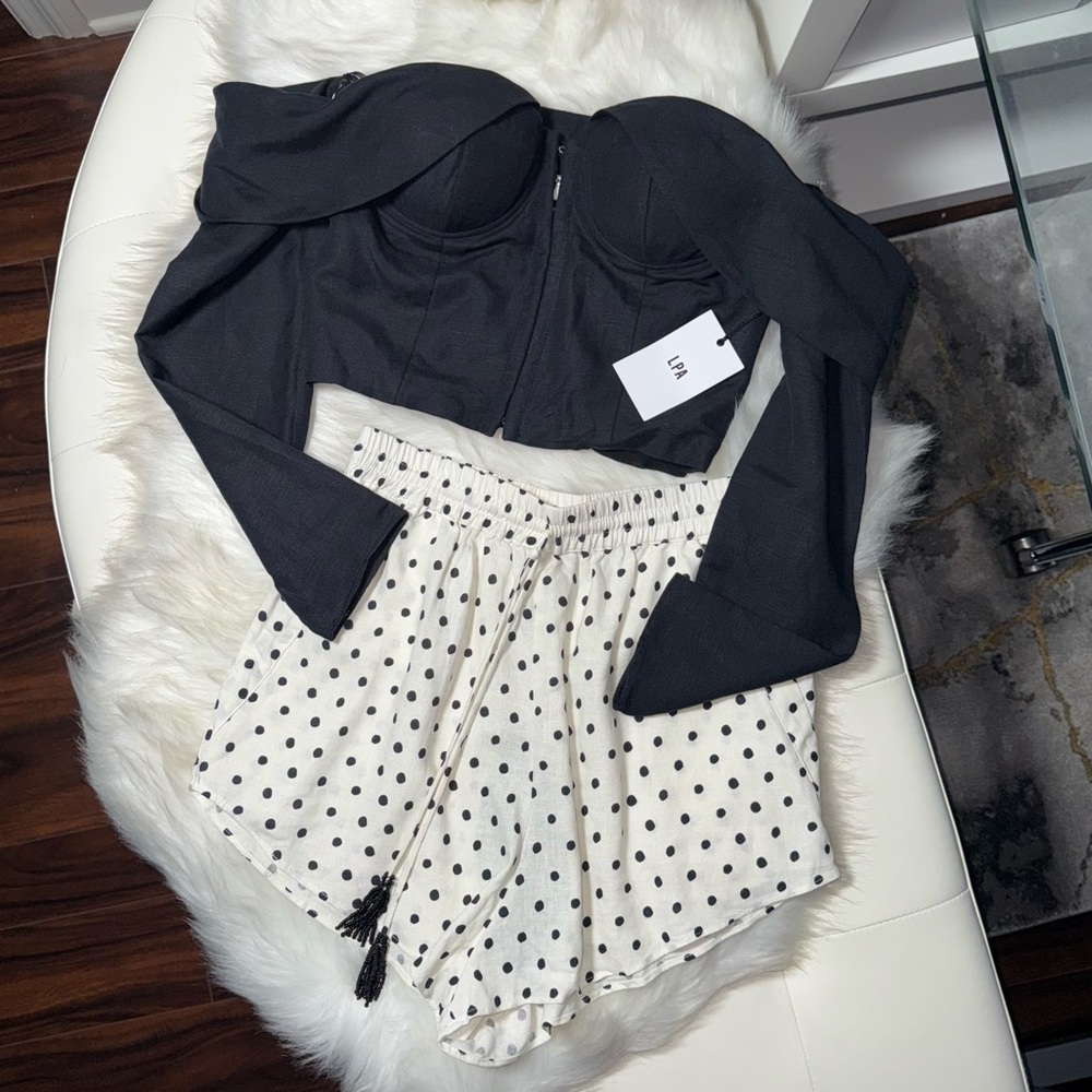 LPA x FWRD Top 500 Linen Corset Crop Top & FARM Rio Polka Dot Linen Shorts Set - Picture 3 of 17